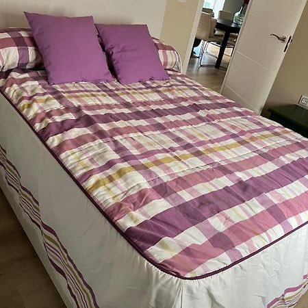 סביליה Triana Family Suites מראה חיצוני תמונה