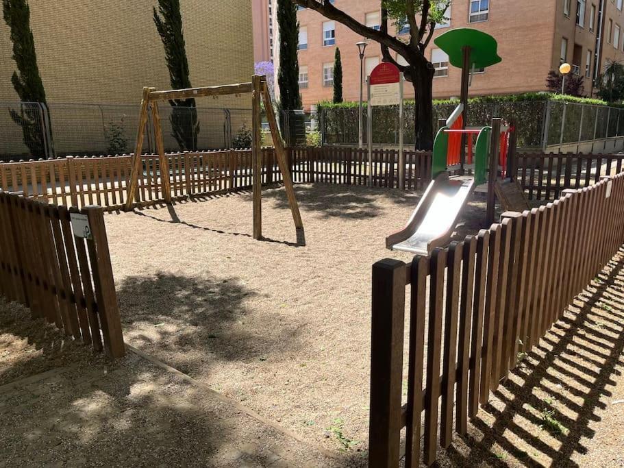 סביליה Triana Family Suites מראה חיצוני תמונה